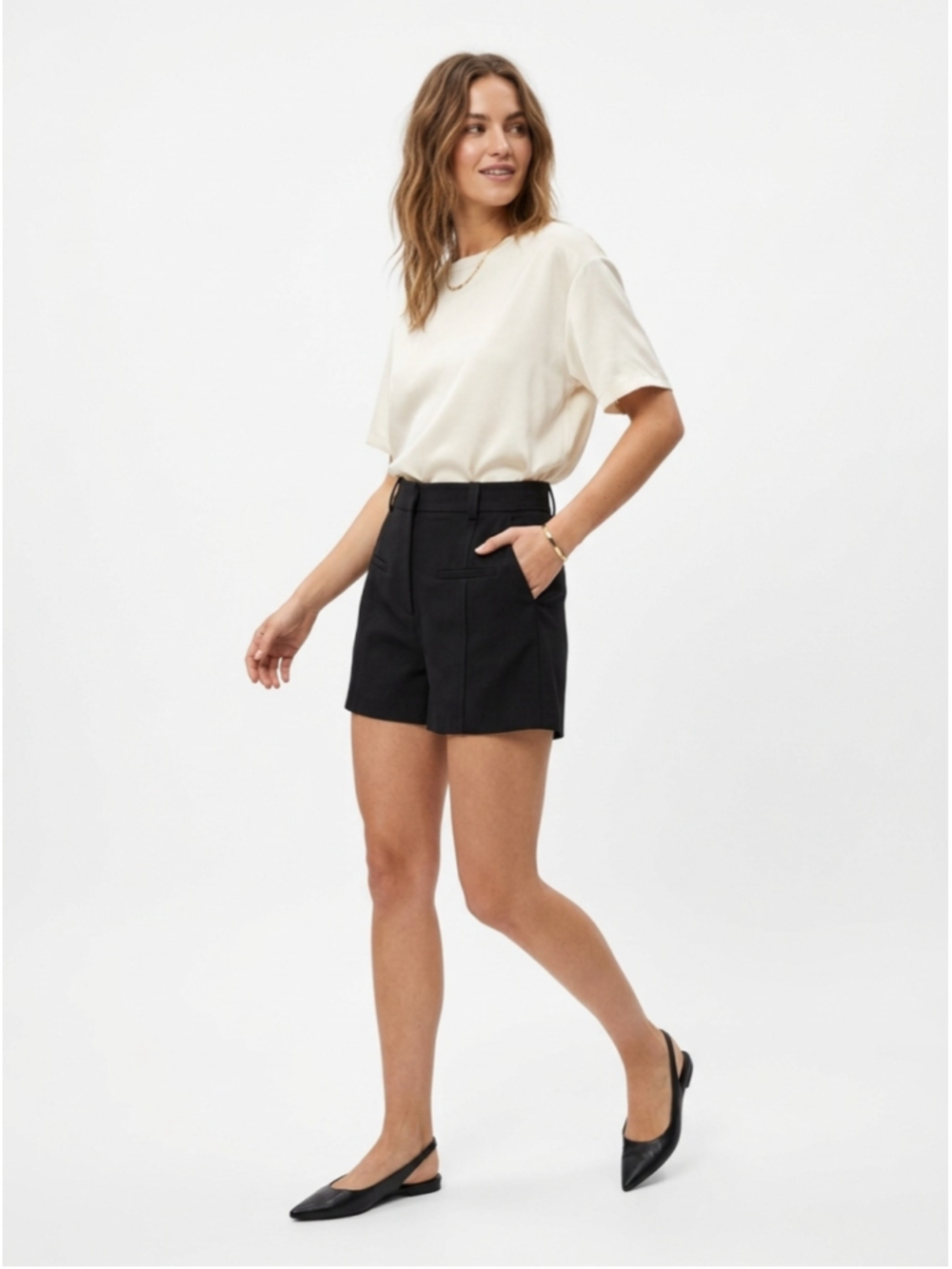 Zara High-Waisted Tailored Shorts • Quiet Luxury Dark Academia Aesthetic Minimal